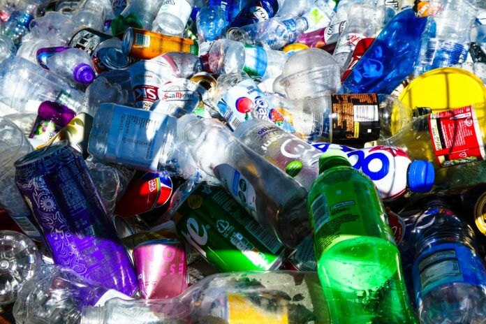 Can Plastic Pollution Impact Heart Health? Study Reveals Potential Link Between Microplastics and Increased Risk of Heart Attacks