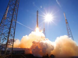 SpaceX's Starship Rocket Successfully Enters Orbit in Test Flight, Faces Setback During Return to Earth